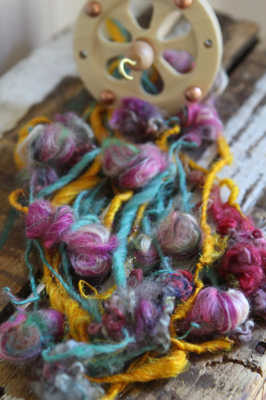 SPINDLING Method 6 - spinning puffy knots of texture into art yarn