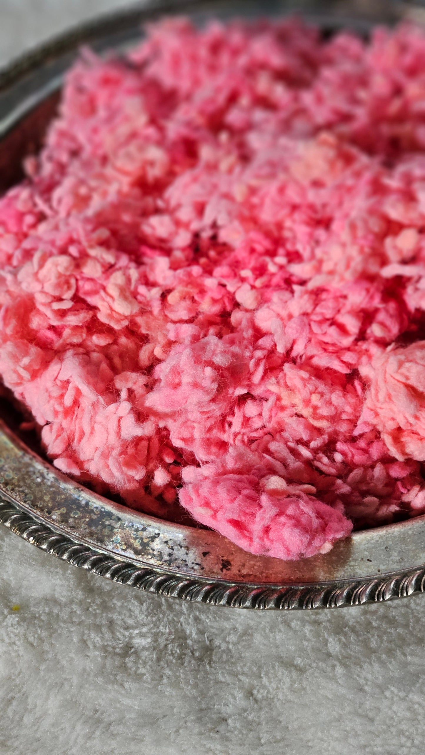 CARNATION Dyed Cotton Nepps - 1 ounce