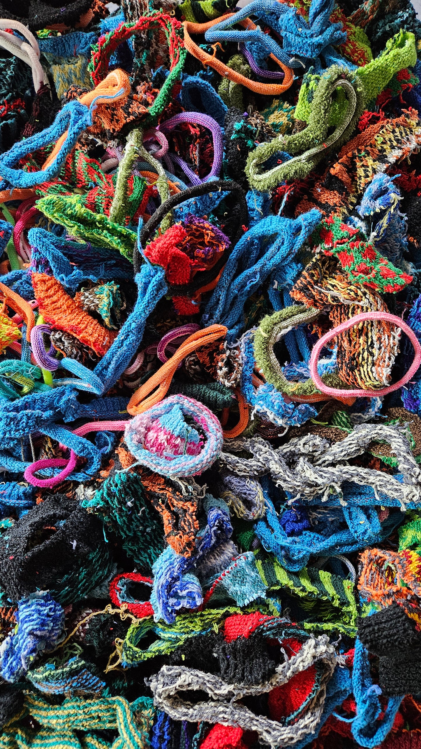 Weaving Loopers Mix for Crafts, Potholders, Rug Weaving - 1 pound