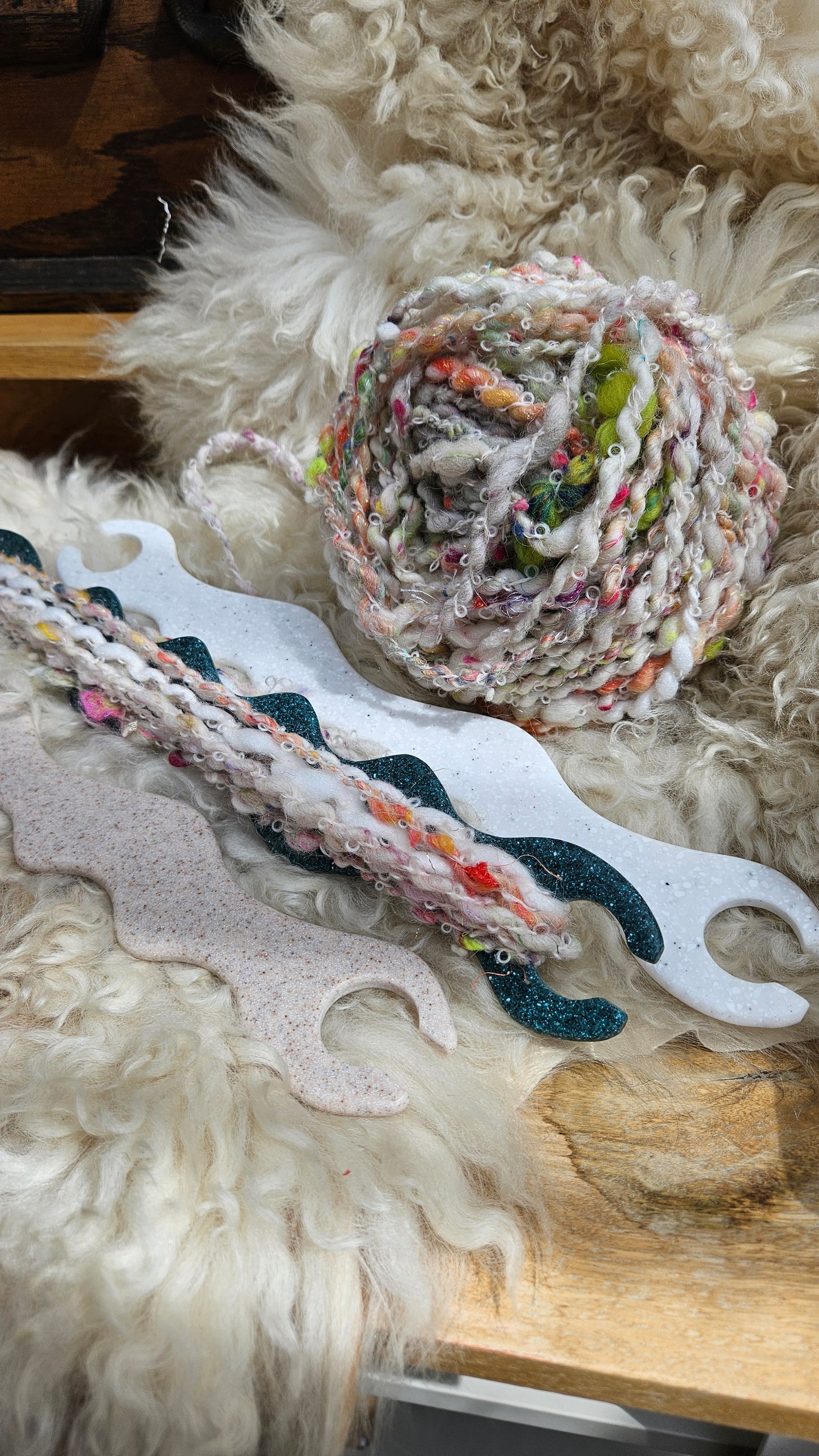 Handcrafted Wavy Art Weaving Shuttle Stick in Corian