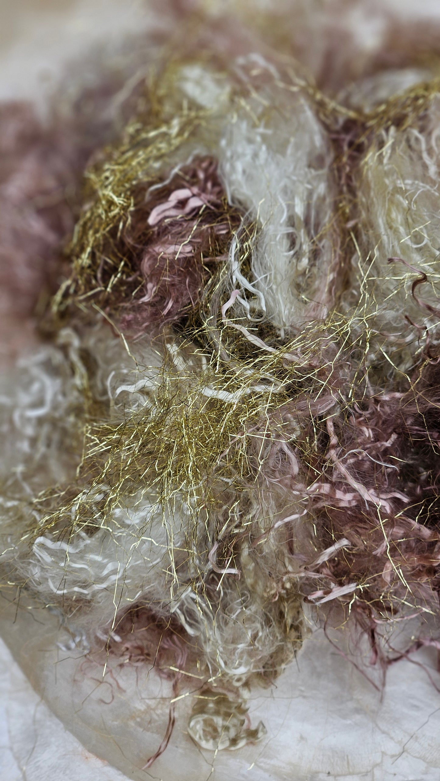 Gilded Bronze Sparkle Eucalyptus Crimp Fiber Art Blend - 1 ounce