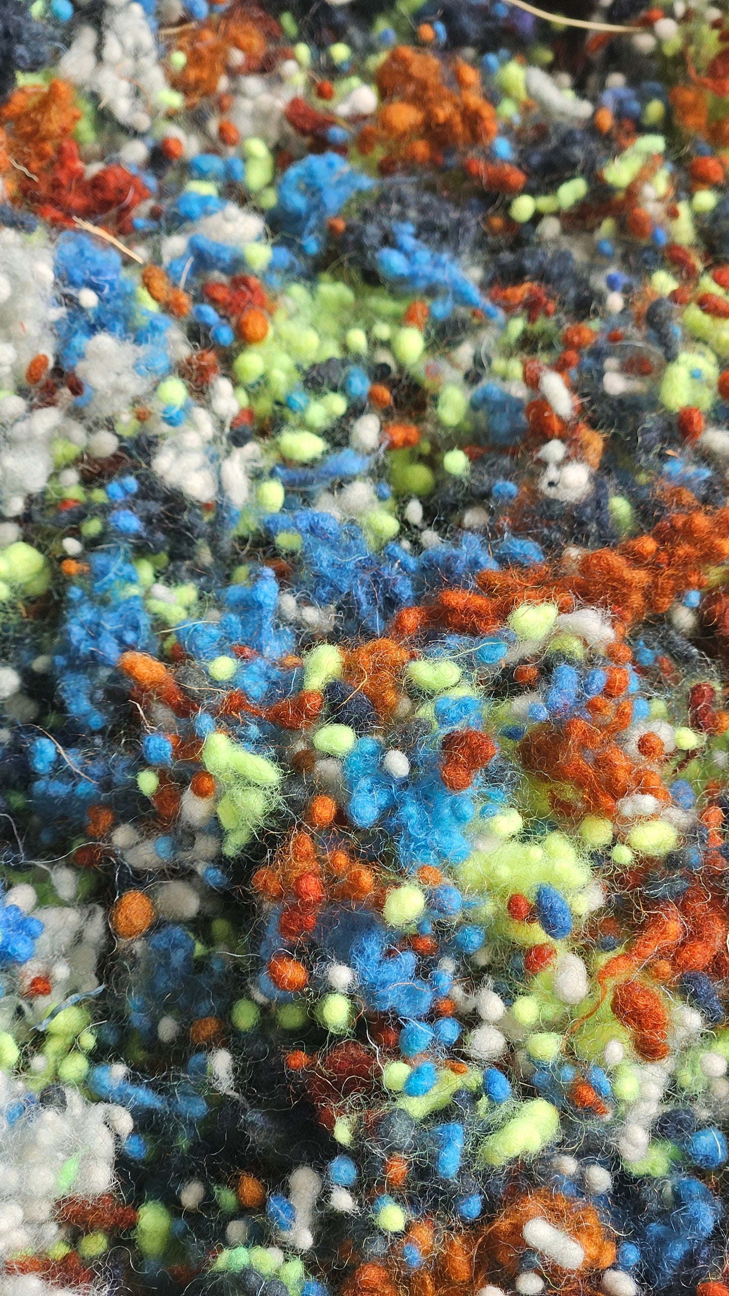 TYRE - hand-dyed fine wool nepps for fiber blending and felting - 1 oz | 28 g