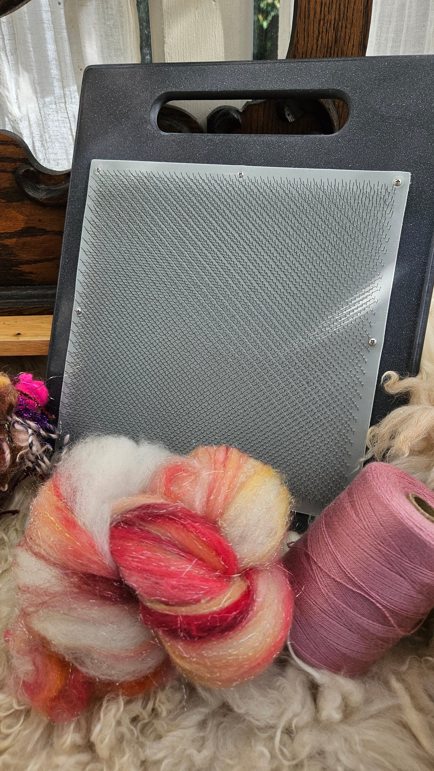 BLENDING BOARD - handcrafted Corian 72 TPI 10x10 blending board for blending fibers into batts and rolags - Large | 10BLK