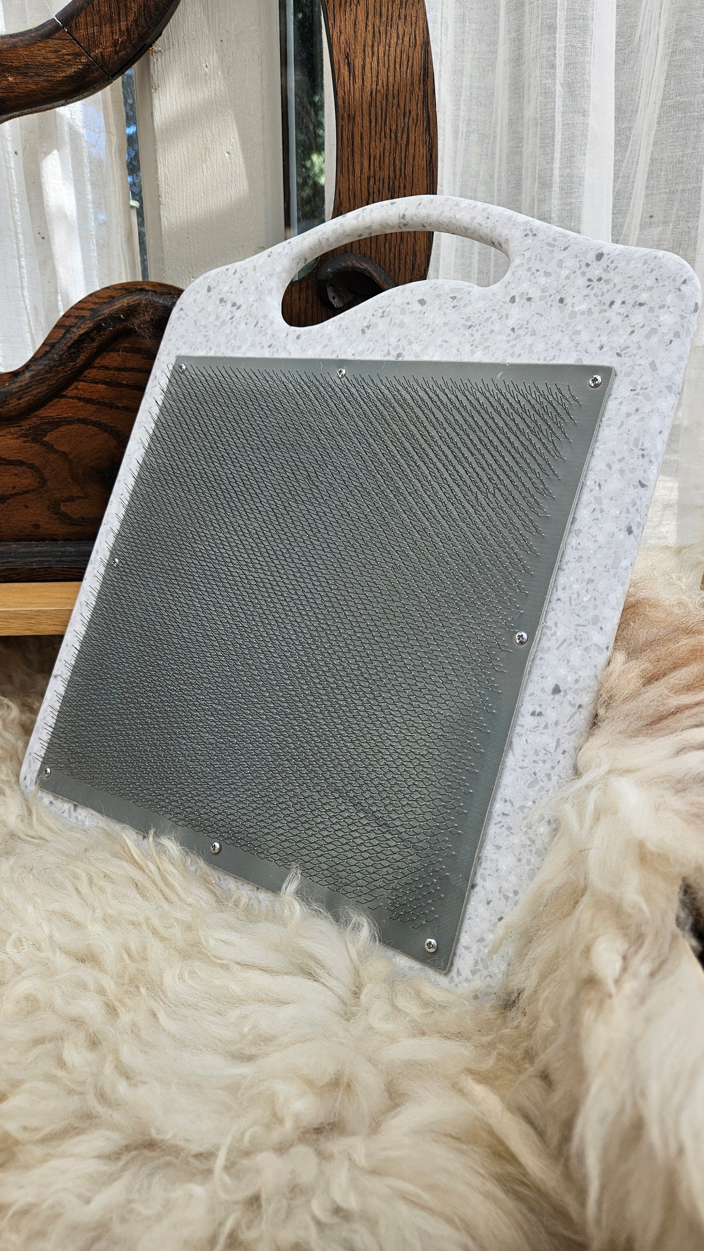 BLENDING BOARD - handcrafted Corian 72 TPI 10x10 blending board for blending fibers into batts and rolags - Large | 10WHT