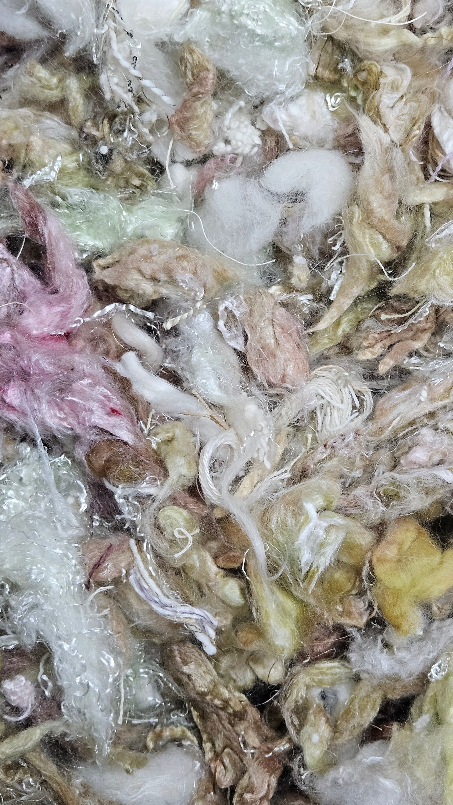 Byzantine Blonde - Alphonse Mucha Fiber Art Texture Blend 3 ounces