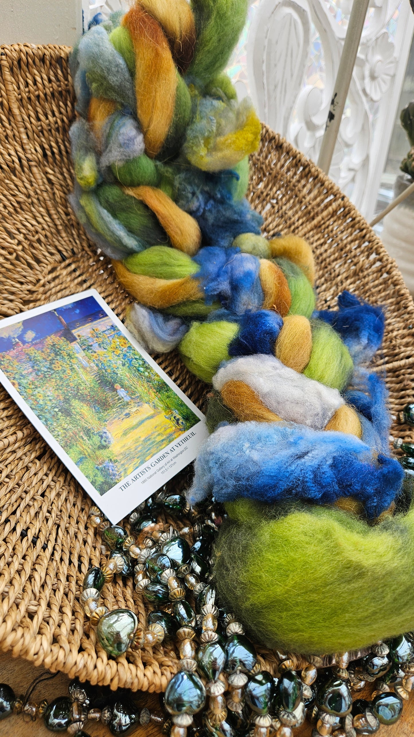 Monet Inspired Signature Art Roving - The Artists Garden 109 - 3.9 oz