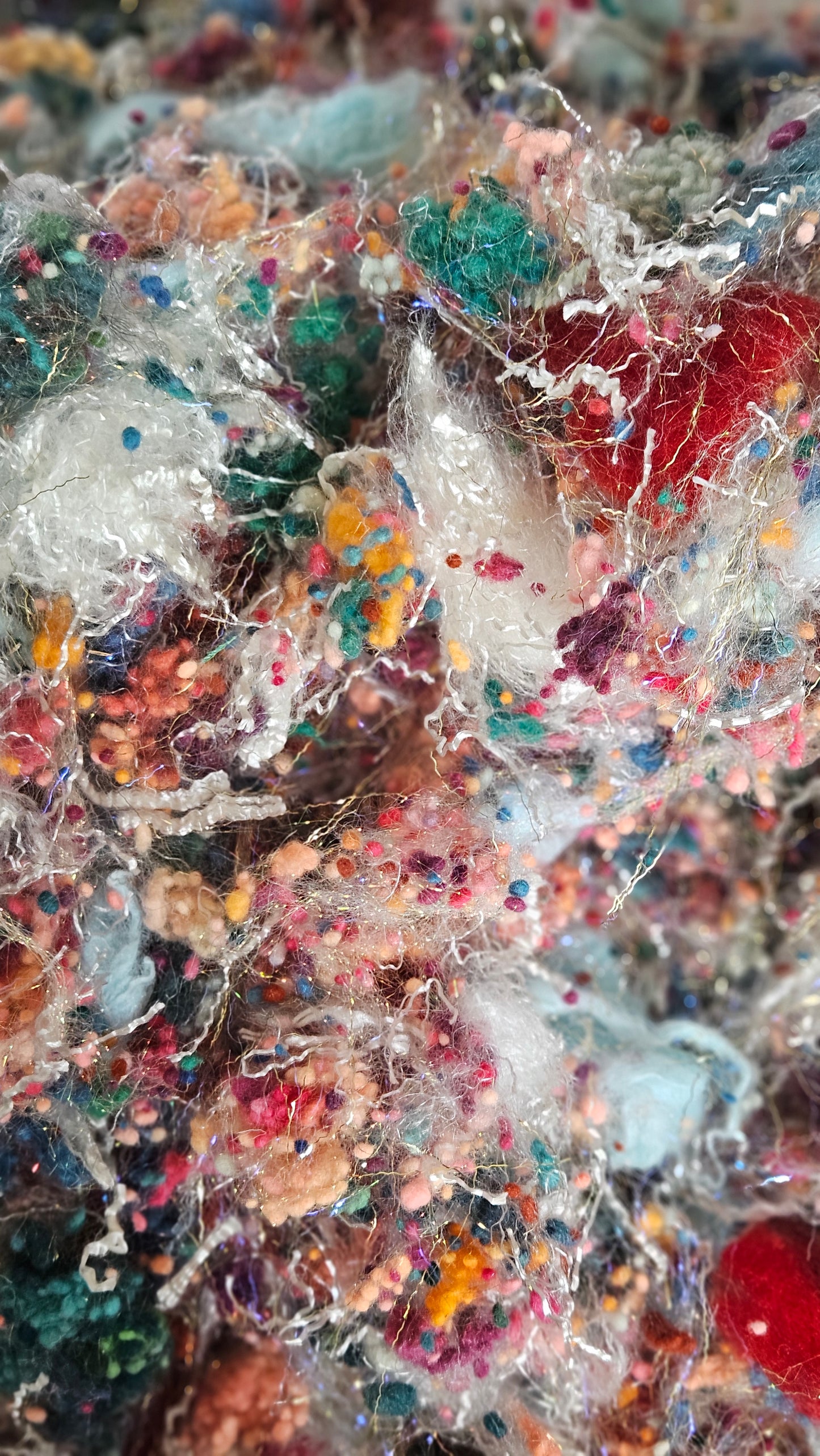 VIEW OF COLLIOURE Matisse Inspired Fiber Art Texture Eucalyptus Crimp Blend - 2.5 ounces