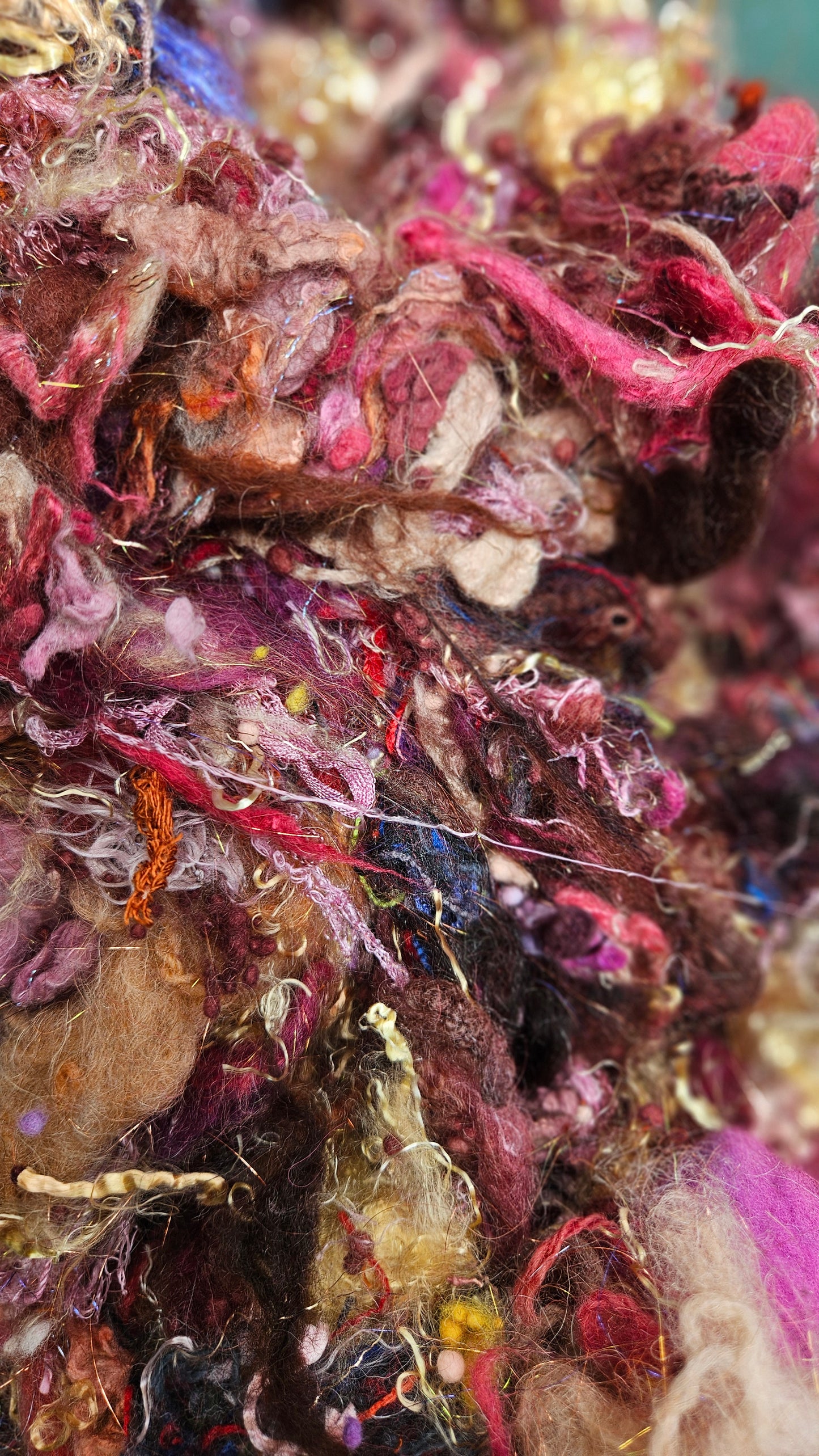 Amethyst - Alphonse Mucha Fiber Art Texture Blend 3 ounces