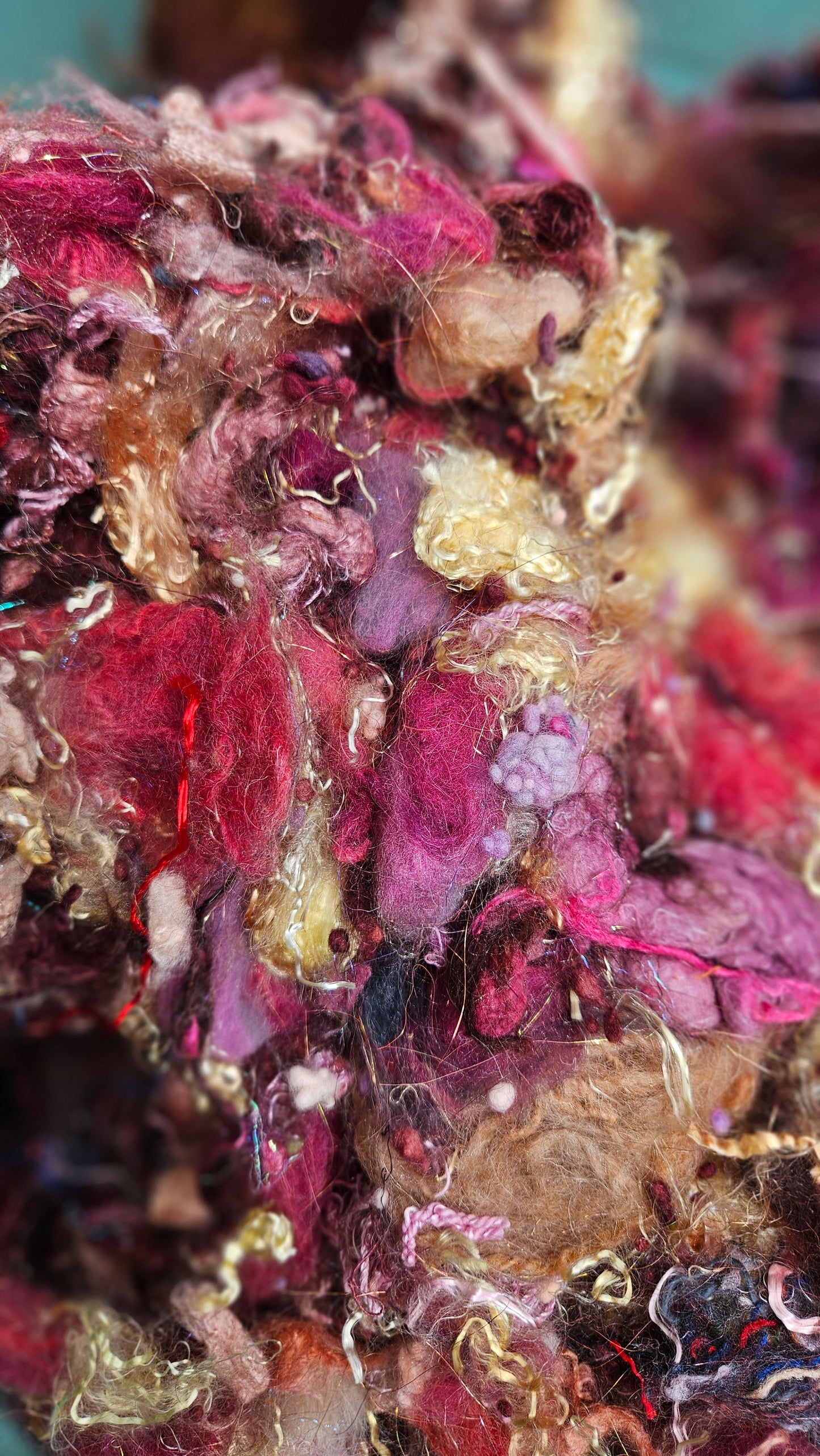 Amethyst - Alphonse Mucha Fiber Art Texture Blend 3 ounces