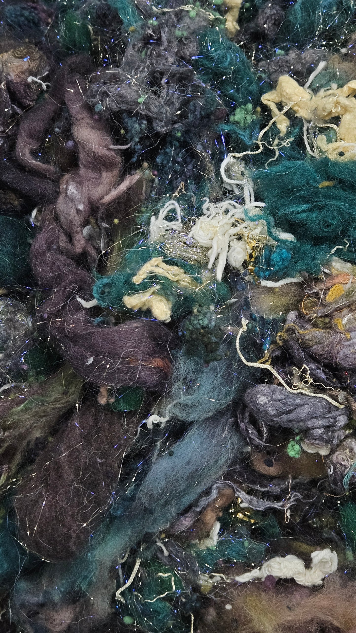 Ivy - Alphonse Mucha Fiber Art Texture Blend 3 ounces