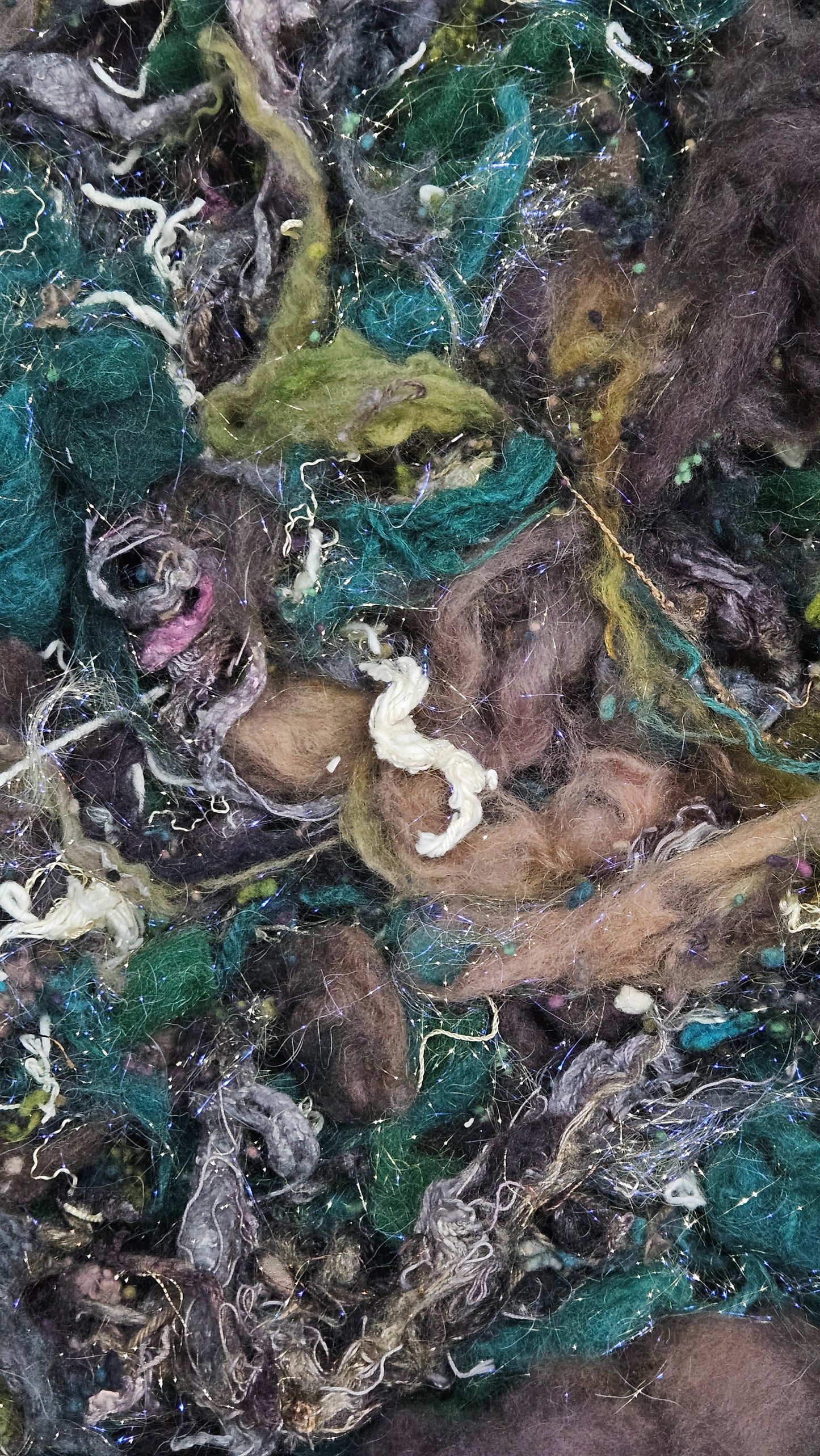 Ivy - Alphonse Mucha Fiber Art Texture Blend 3 ounces