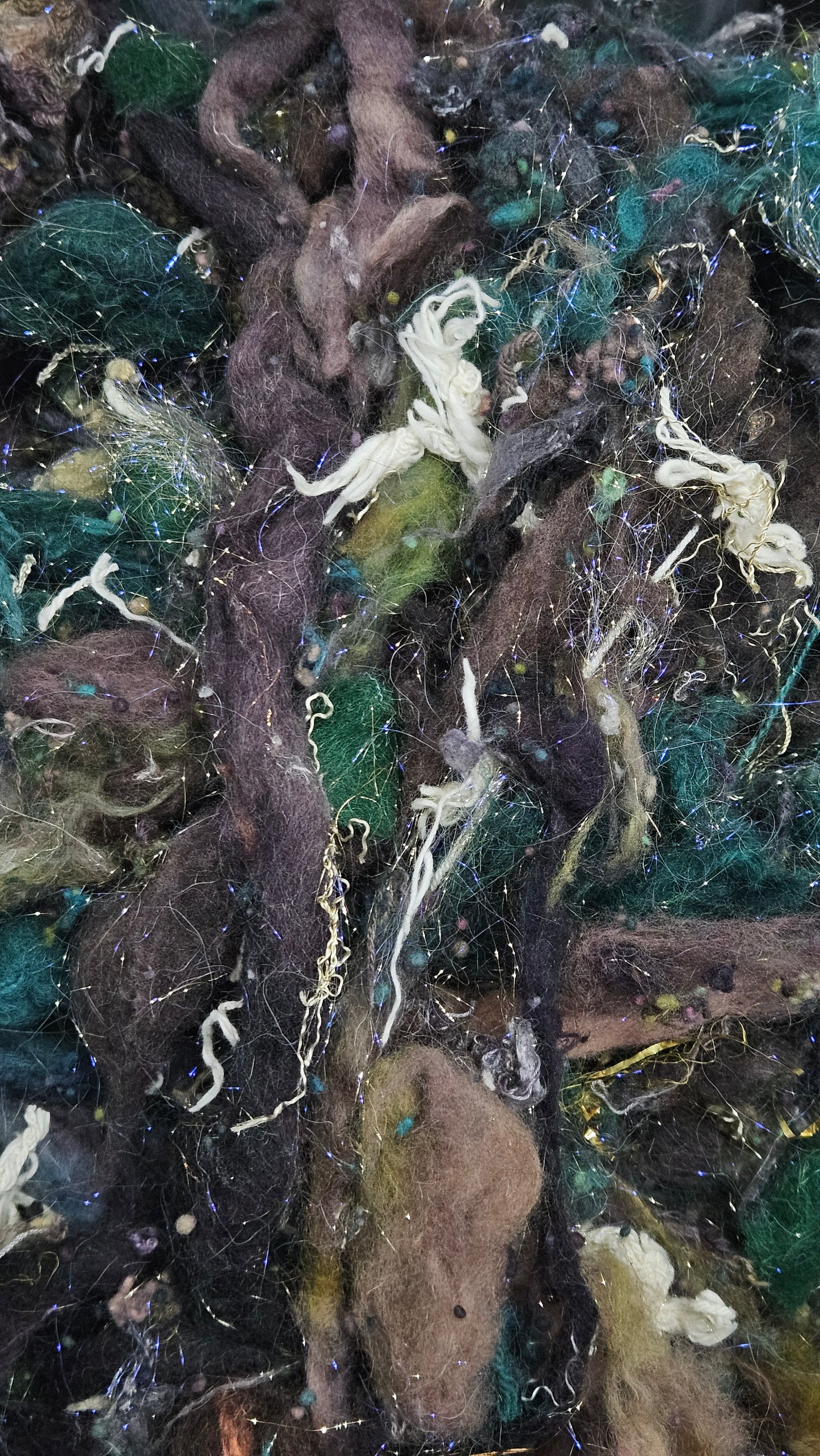 Ivy - Alphonse Mucha Fiber Art Texture Blend 3 ounces