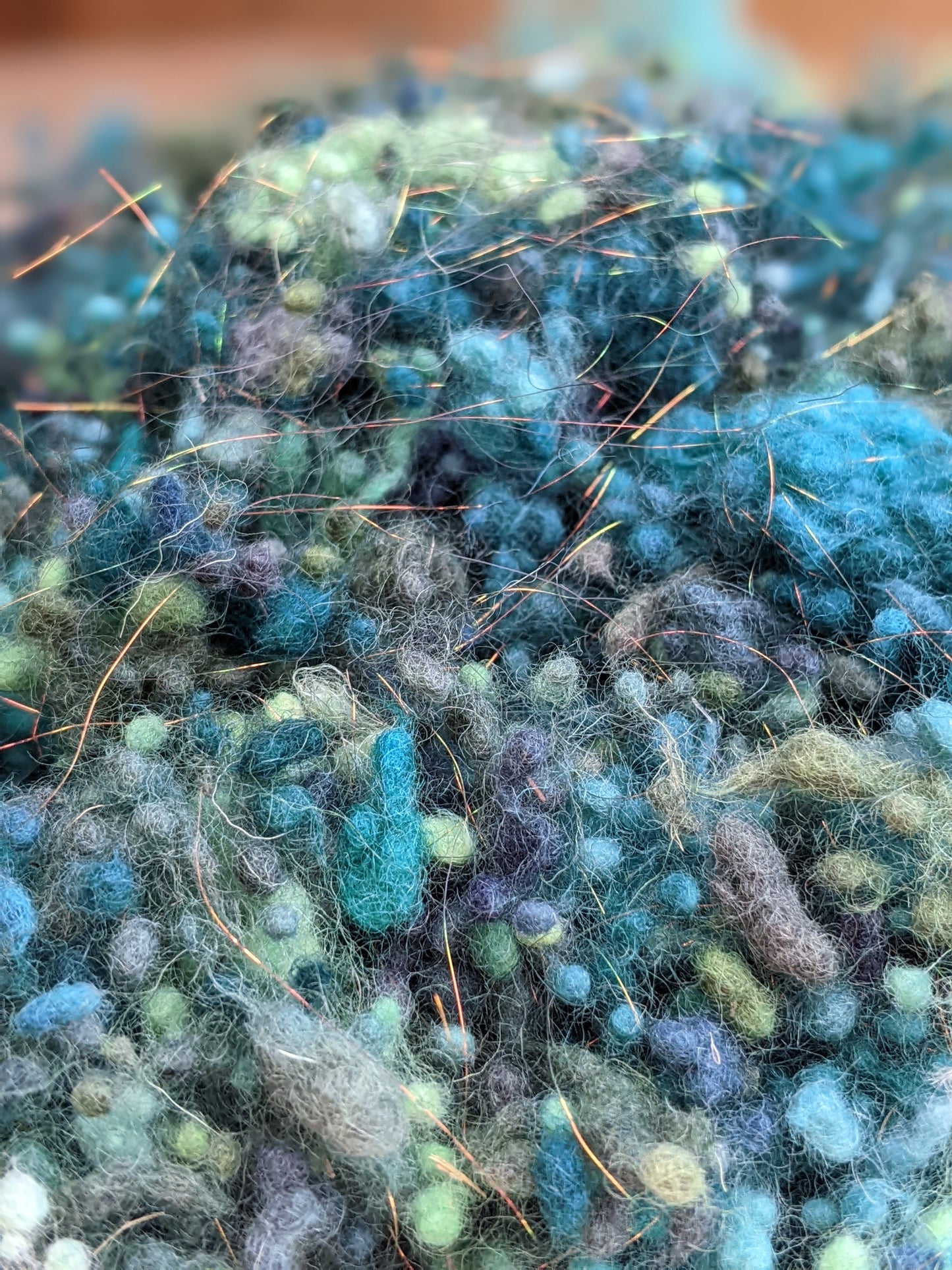 THEBES Dyed Fine Wool Nepps and Blend - 1 ounce