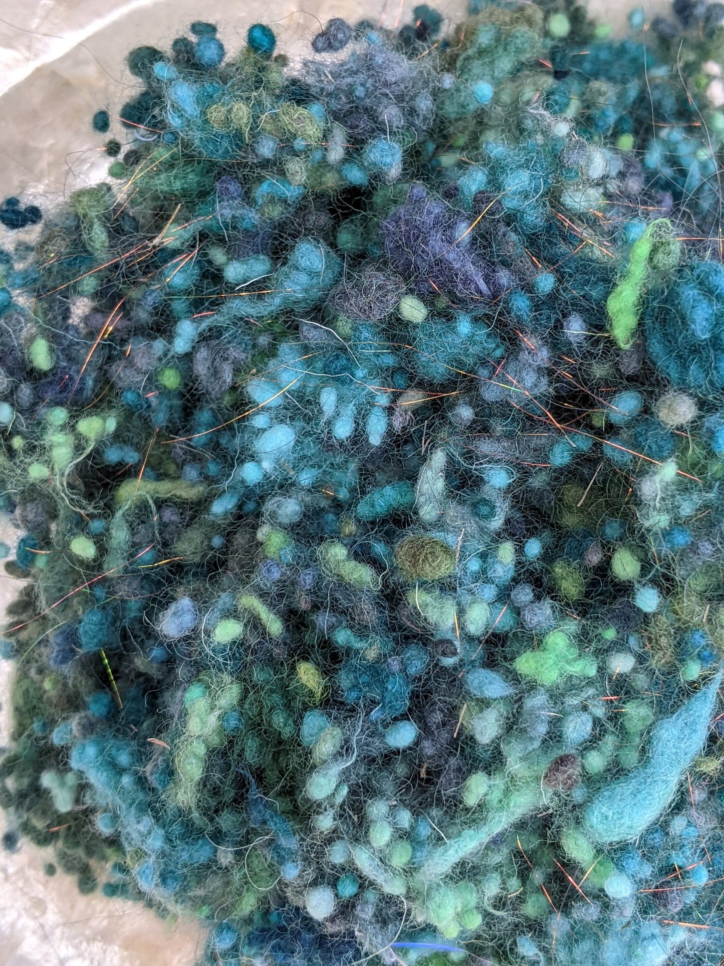 THEBES Dyed Fine Wool Nepps and Blend - 1 ounce