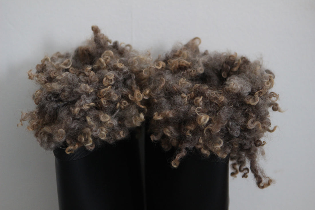 WOOLIE Boot Toppers (Free Handspun Knitting Pattern)