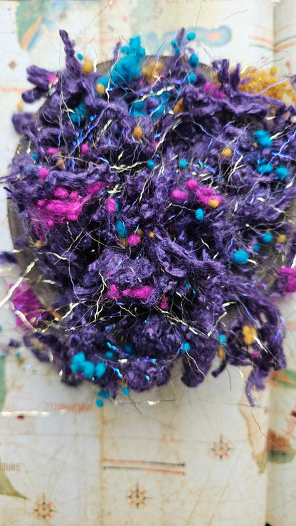 NINEVEH Dyed Fine Wool Nepps Bamboo Blend - 1.5 ounces