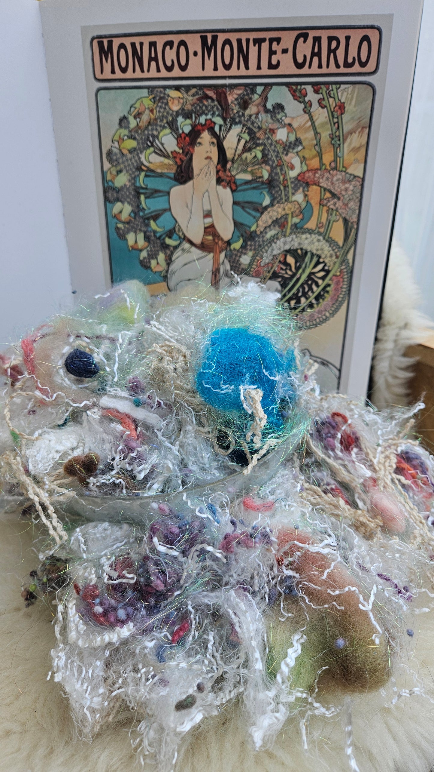 MONACO Alphonse Mucha Inspired Fiber Art Texture Blend - 2.5 ounces