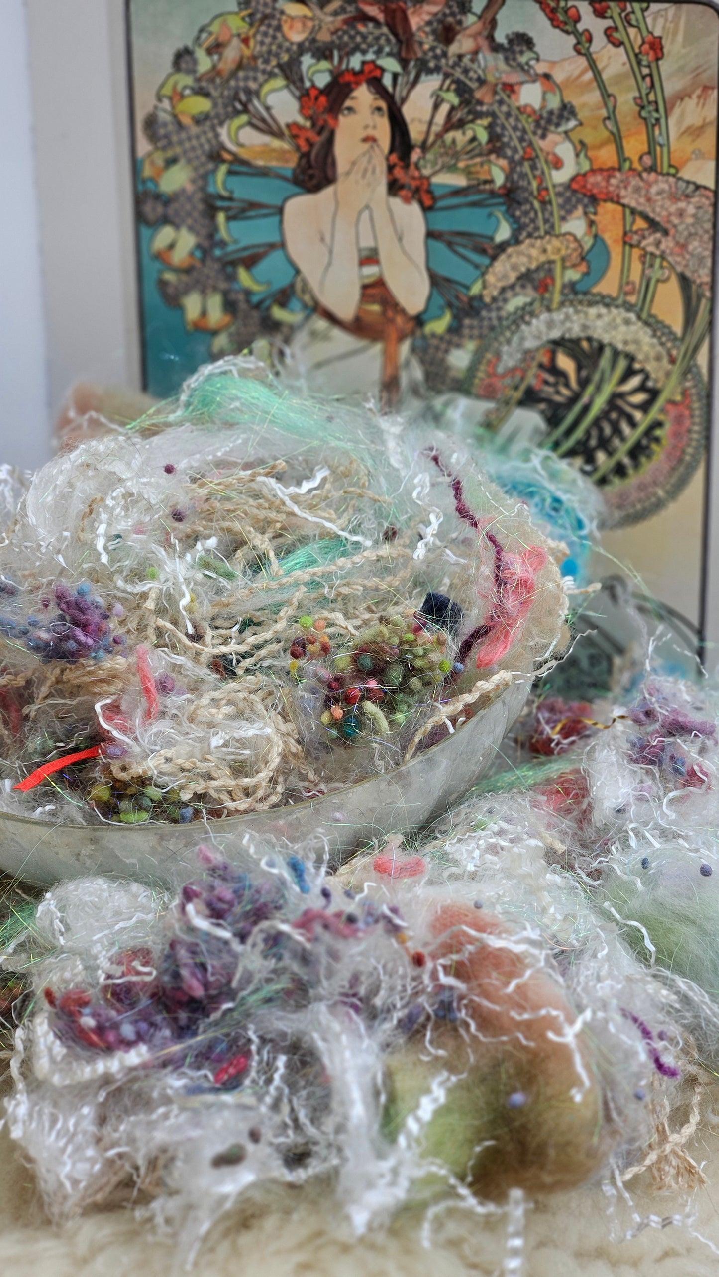 MONACO Alphonse Mucha Inspired Fiber Art Texture Blend - 2.5 ounces