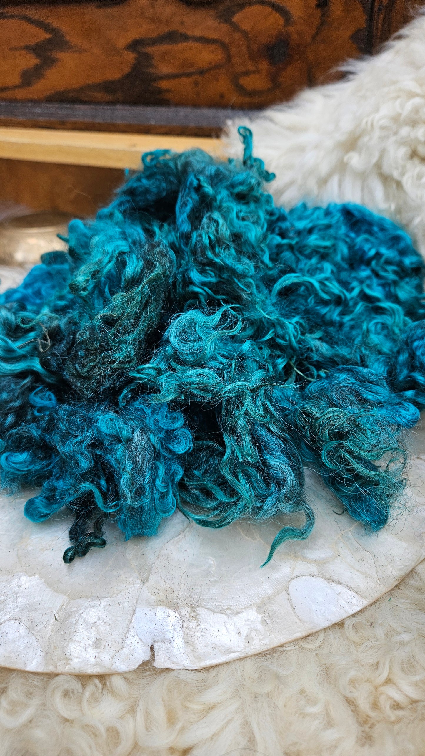 KEATS - hand-dyed Cotswold lamb longwool locks (SE2SE Livestock Conservancy Breed) - 5 oz | 142 g