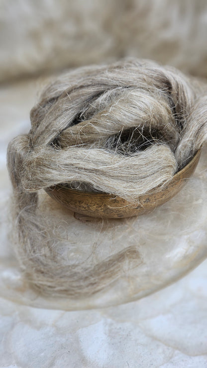NATURAL TAN Dyed Flax Linen Roving - 1 ounce