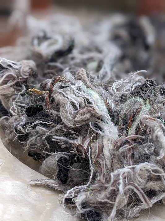 ESCHER - recycled thread mix for fiber blending and felting - 3 oz | 85 g